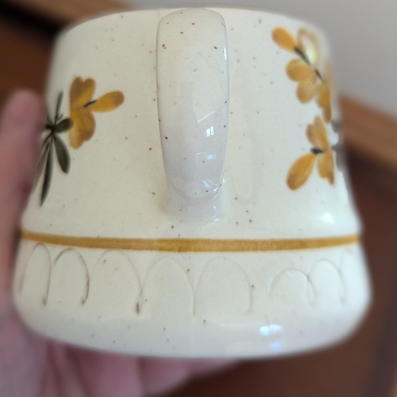 Stangl Pottery vintage Golden Blossom creamer - Picture 4 of 5